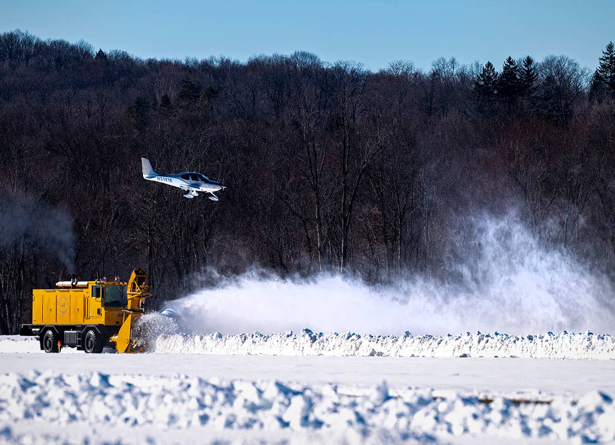 The-Cirrus-and-the-Snowblower.jpg