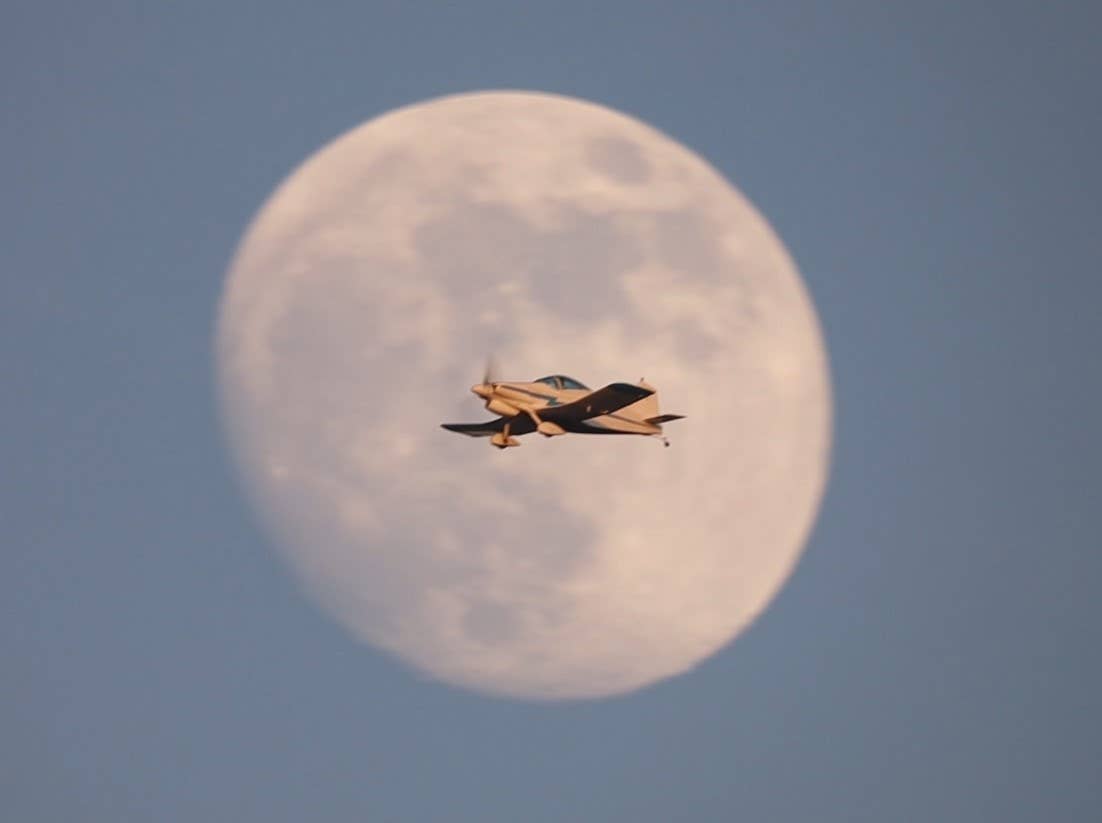 LXT-Downwind-Lunar-Transit.jpg