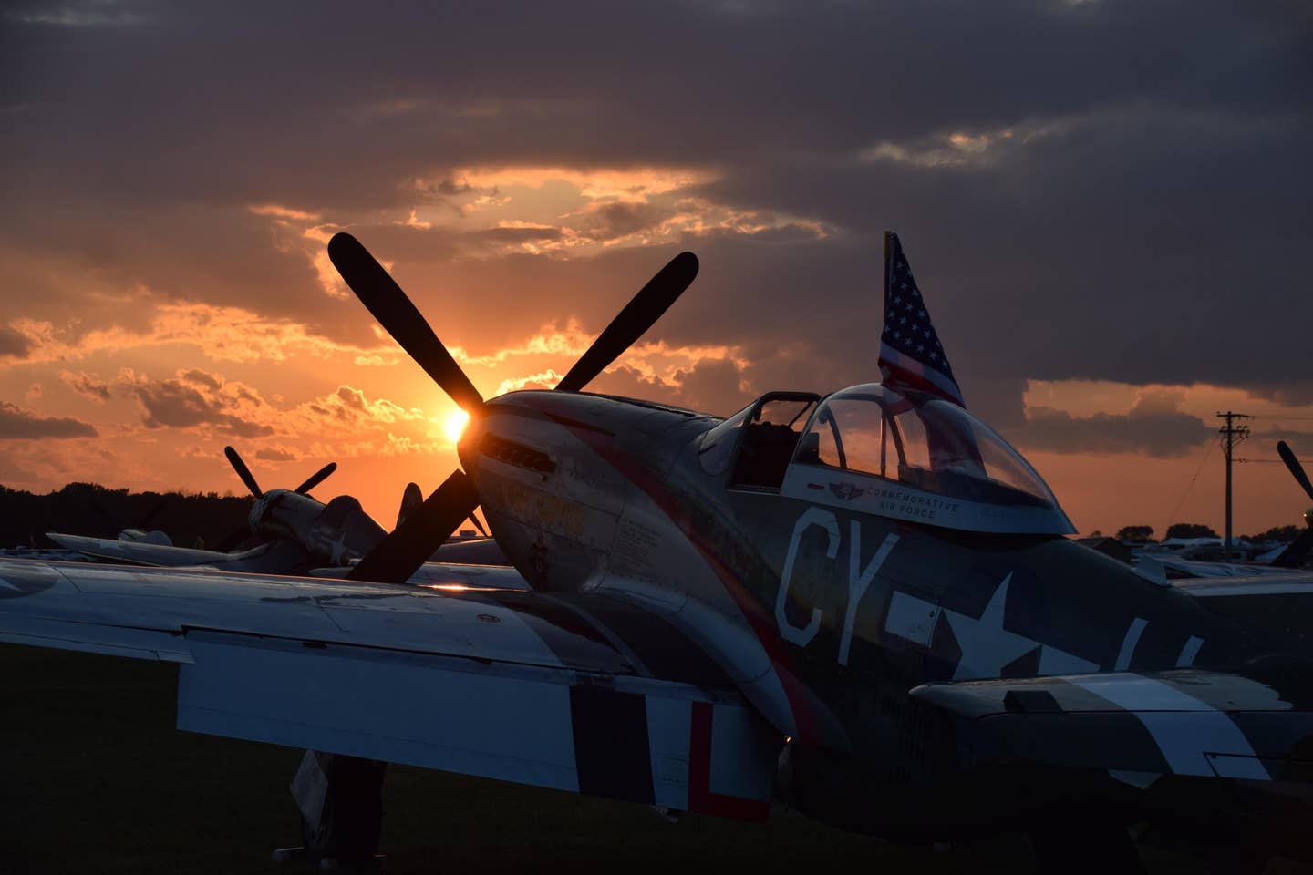 Mustang-Sundown-scaled.jpg