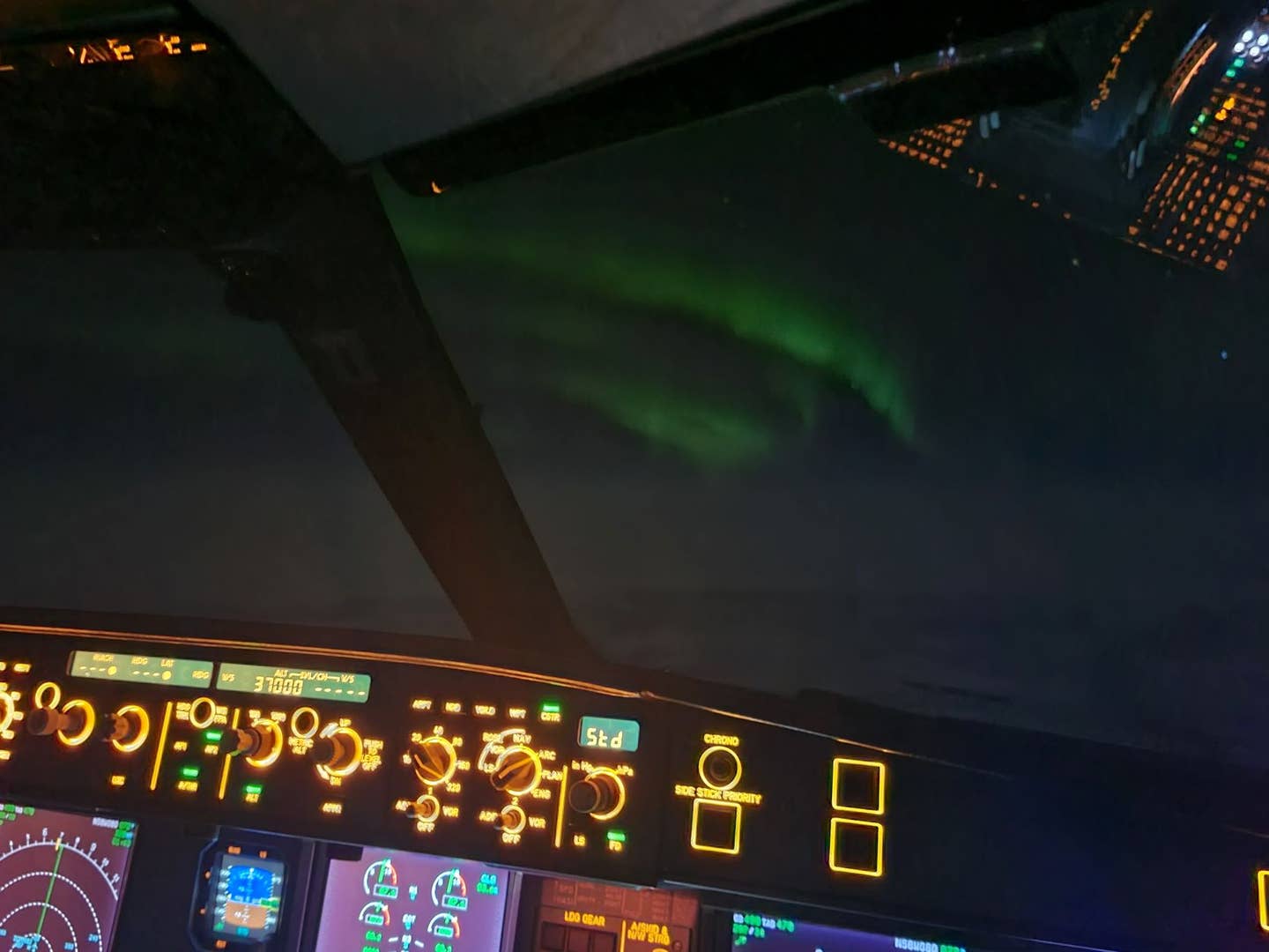 Over-Greenland-in-the-A330.jpg