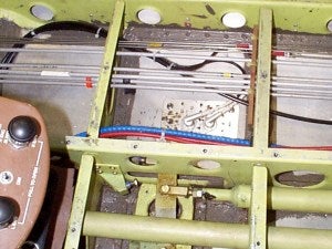 Bottom antenna installation